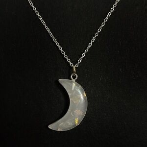 BOGO ‼️ Crescent moon pendant necklace